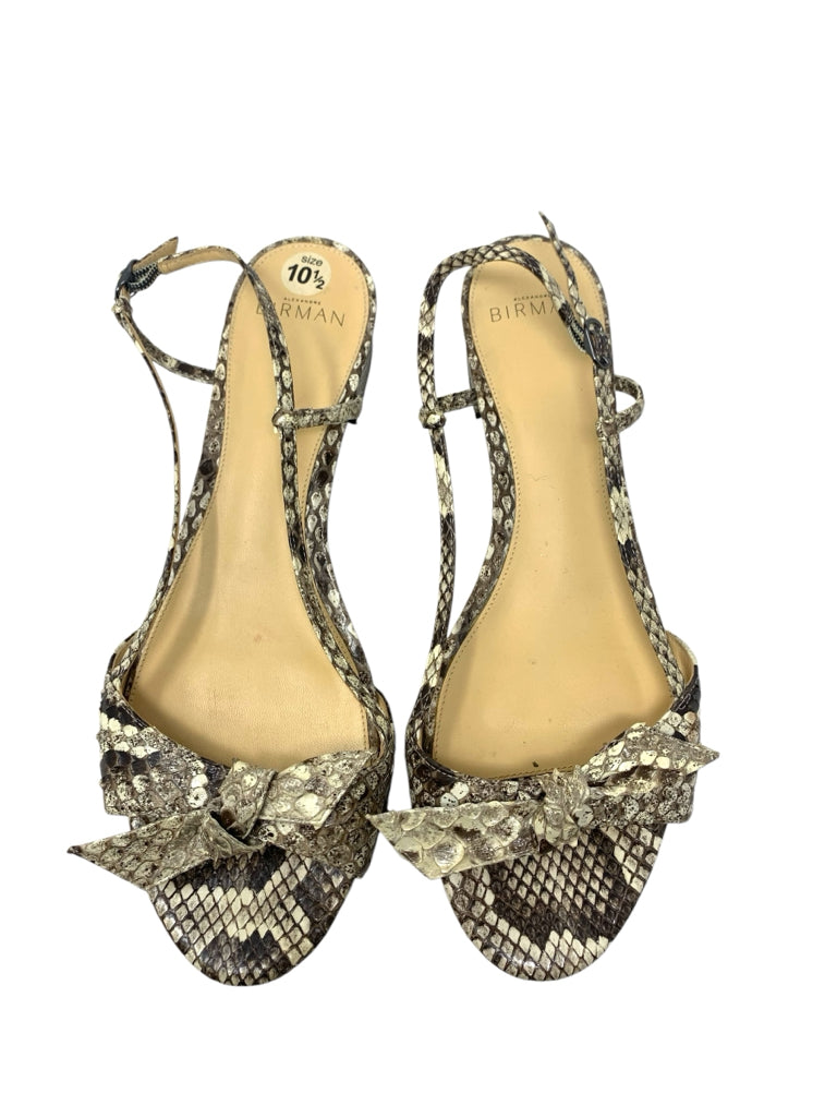 BIRMAN  10.5 SANDALS W