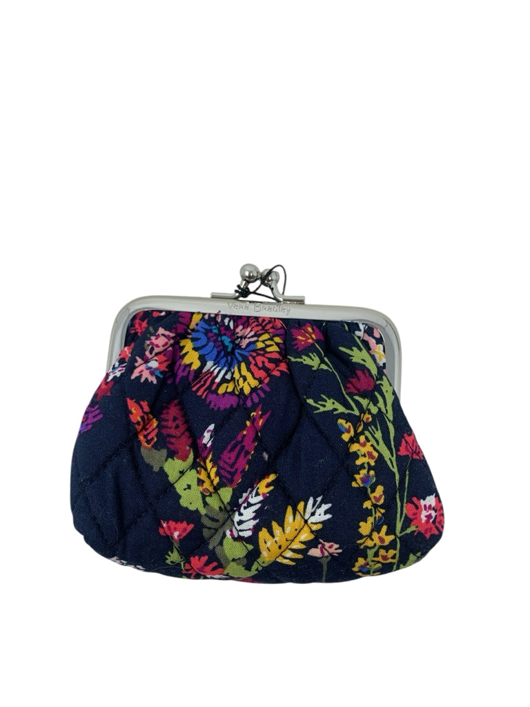 VERA BRADLEY Size NEW! COIN PURSE