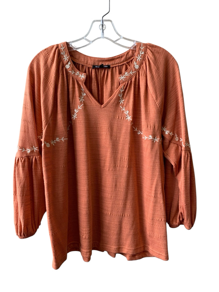 KNAPP STUDIO Size medium TOP  W