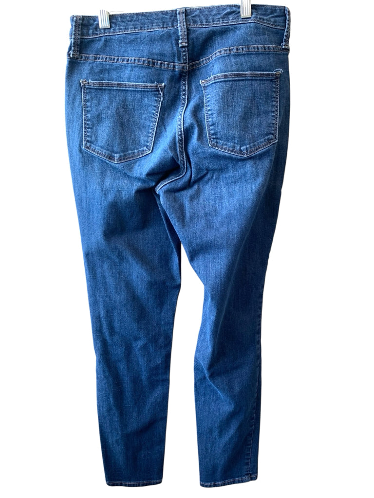 UNIVERSAL THREADS  10 JEANS W