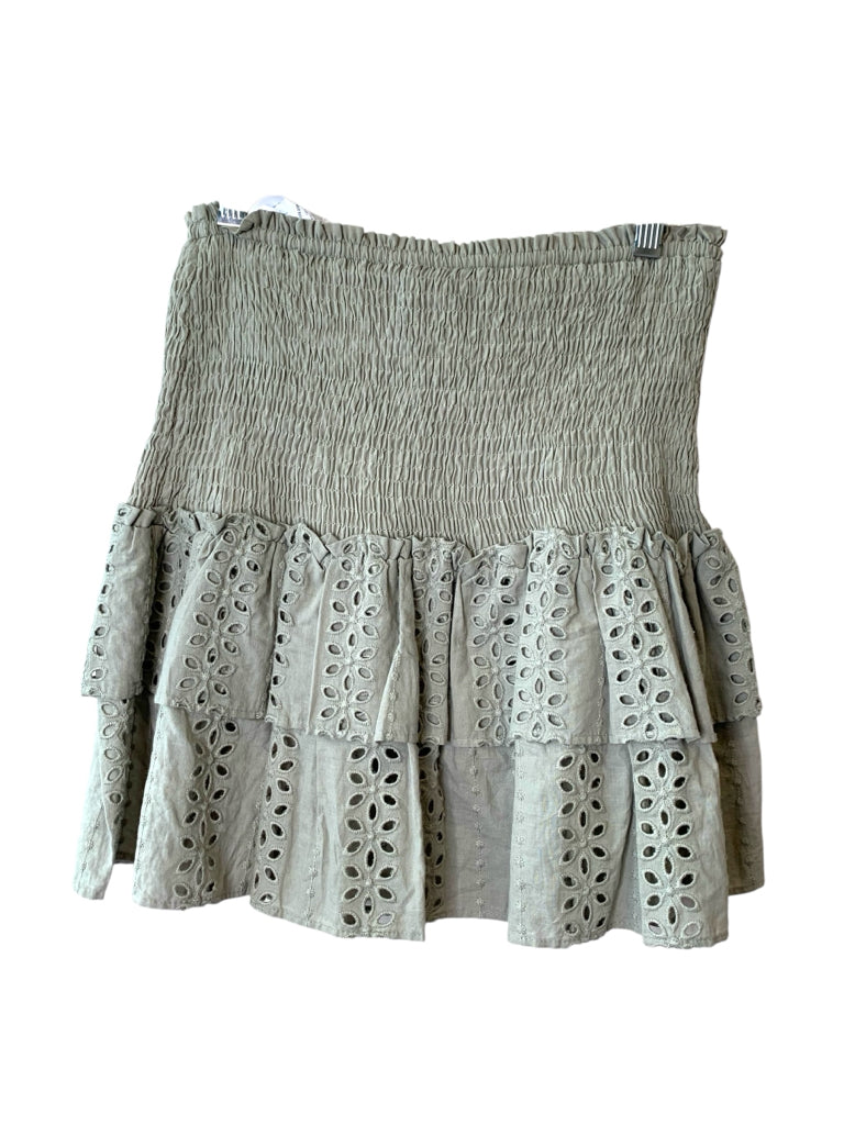 ZARA  xS SKORT  W