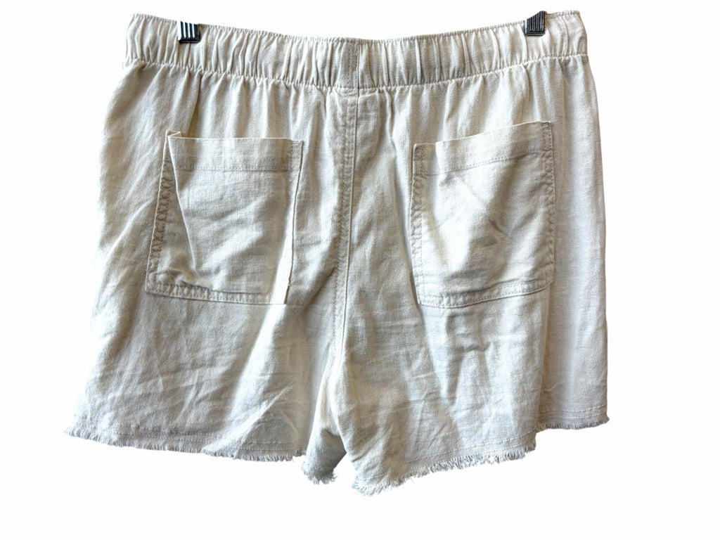 ANA Size small SHORT W