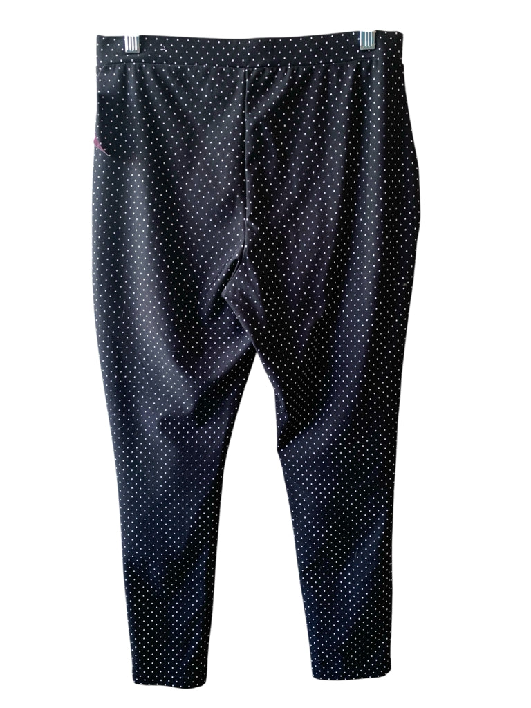 CHICO'S  small CAPRI W