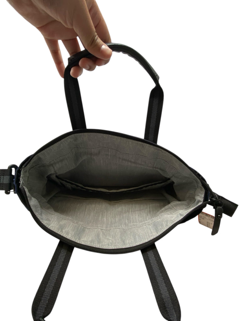 SHERPANI Size large BACK PAC