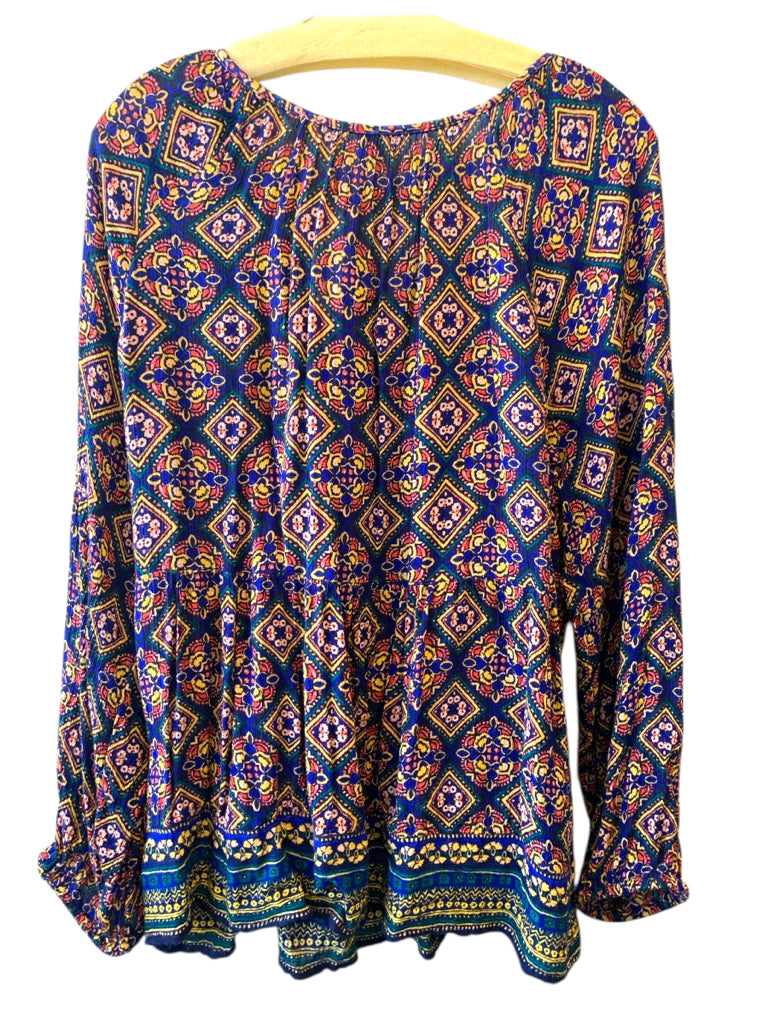 OLD NAVY  large TOP W