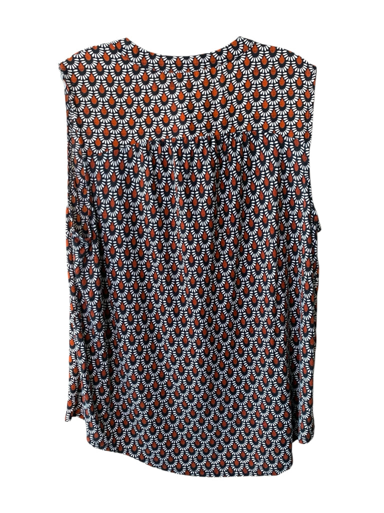 AT LOFT  large TOP W