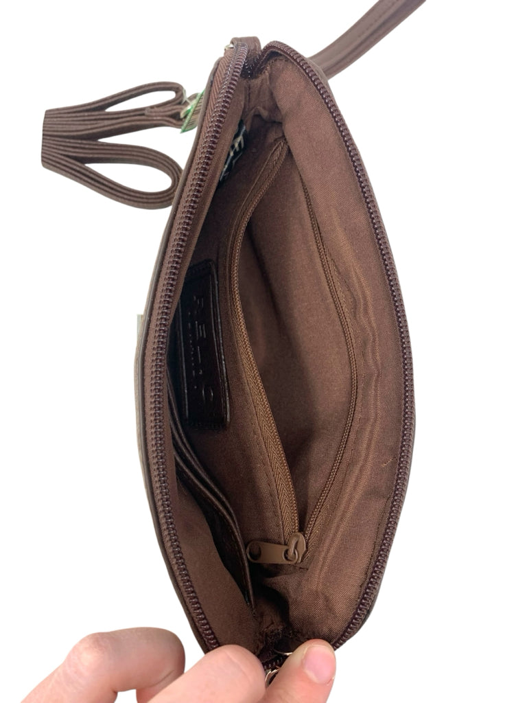 RELIC  medium WRISTLET