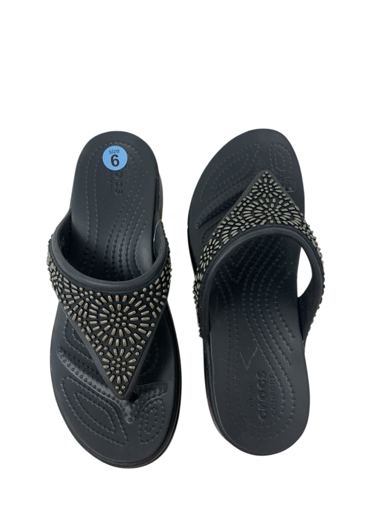 CROCS  6 FLIPFLOP W