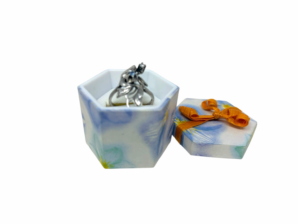 Size 8.5 RING