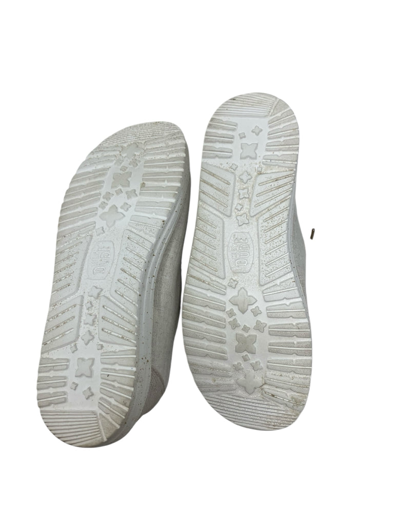 HEY DUDE  8W WEDGE W