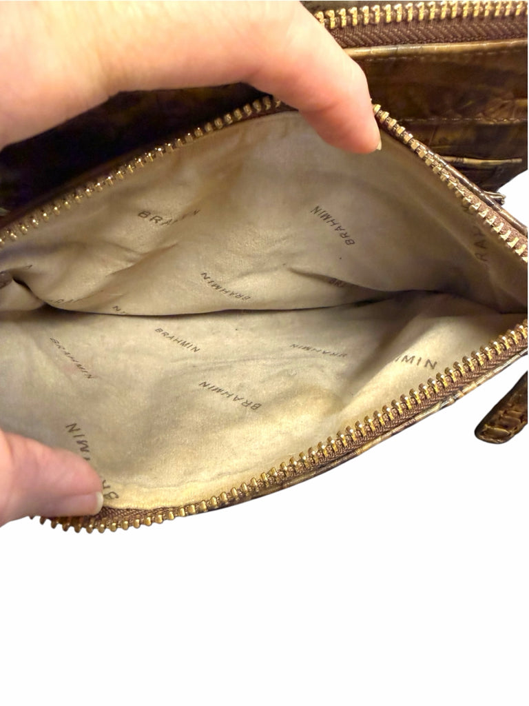 BRAHMIN Size small CROSSBODY W