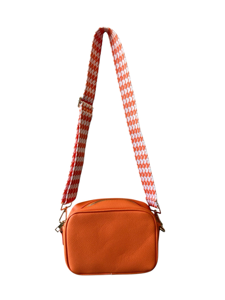 AH*DORNED Size medium PURSE W