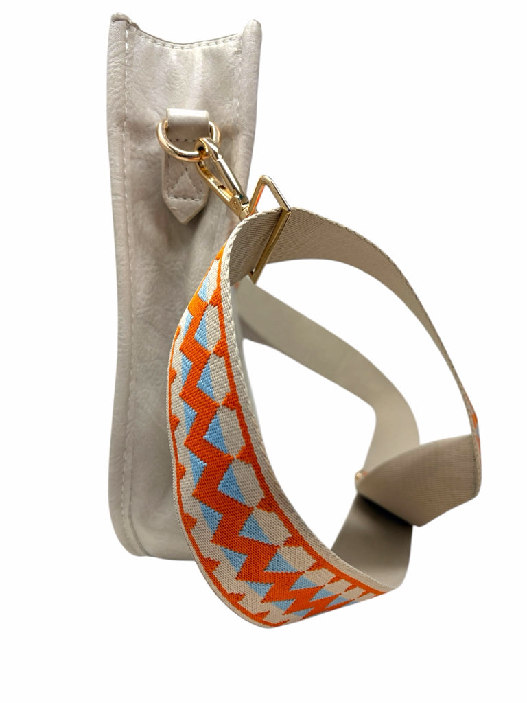 AH*DORNED Size medium CROSSBODY W