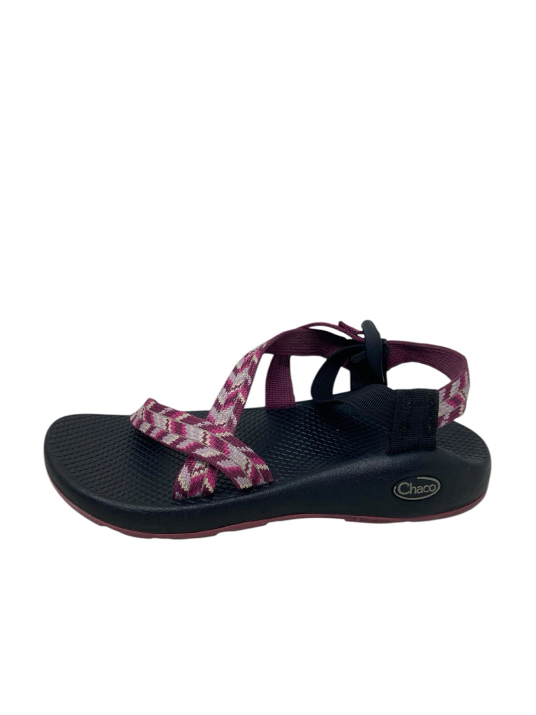 CHACO Size 8.5 SANDALS W