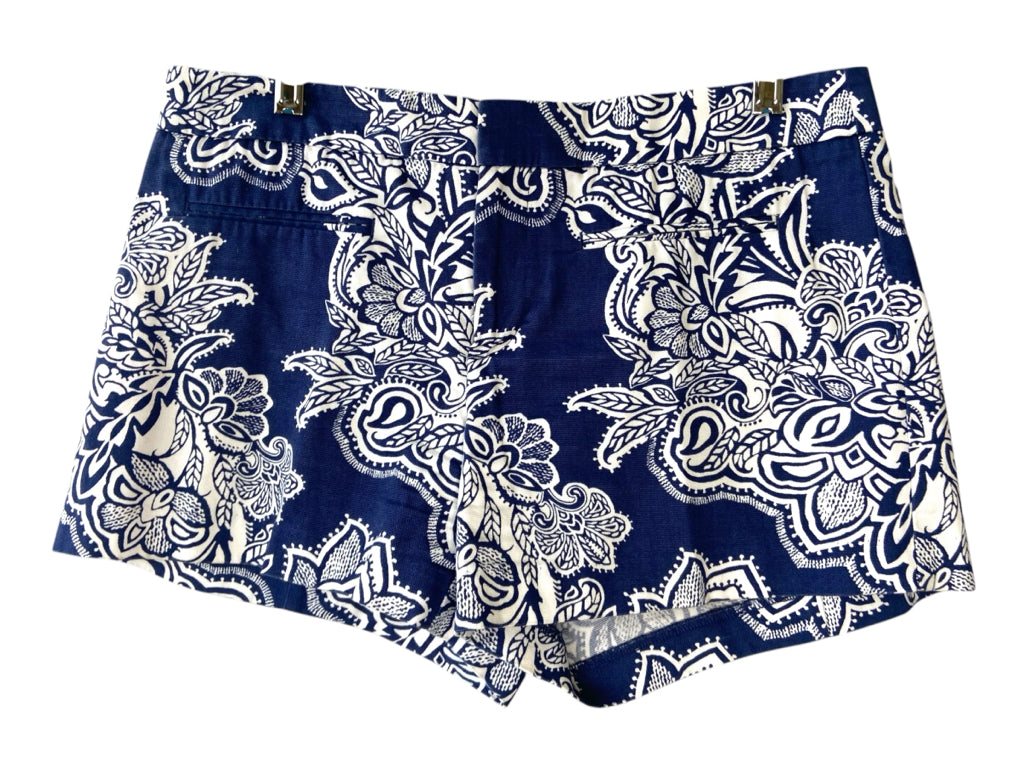 GAP Size 6 SHORT W