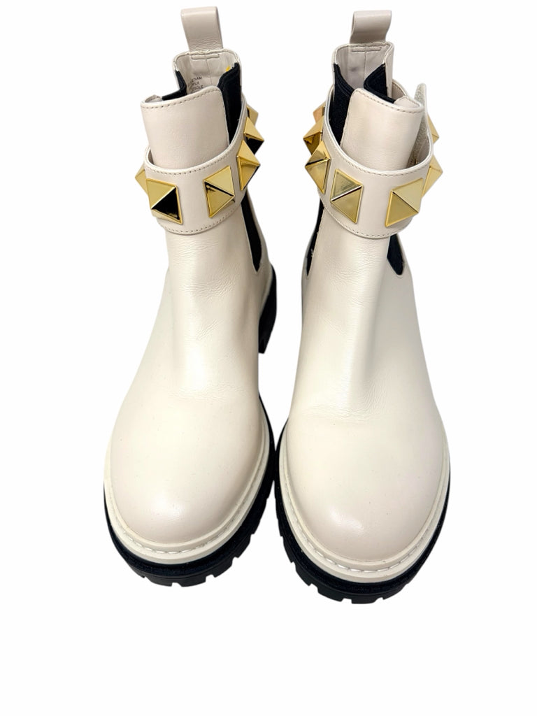 MICHAEL KORS Size 7 BOOTS W