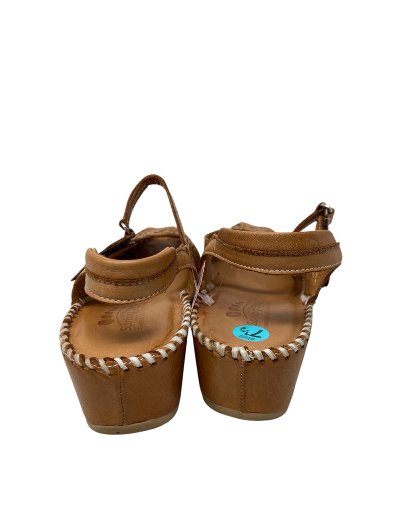 SPRING STEP Size 7.5 WEDGE W