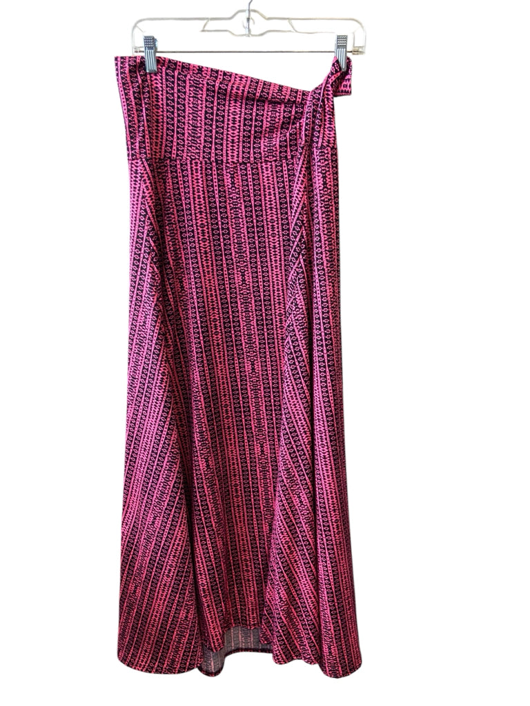 LULA ROE Size large SKIRT W