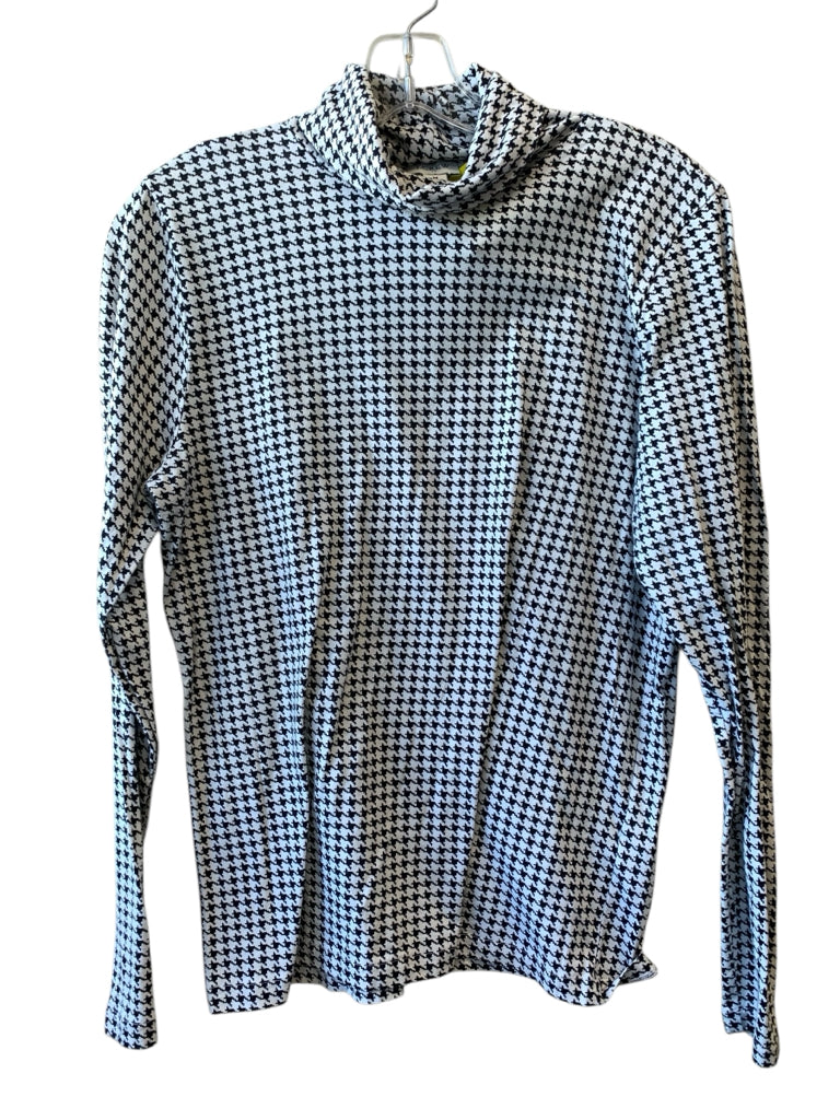 J CREW  medium TNECK W