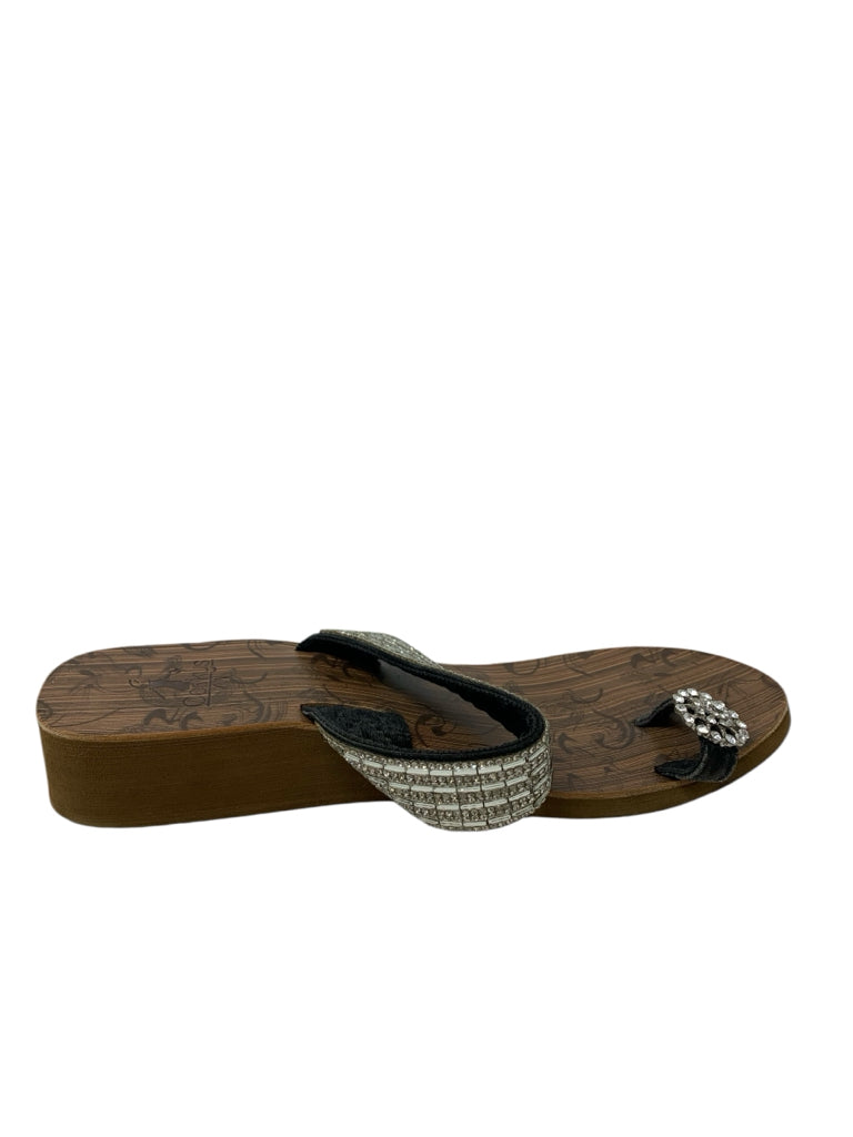 CORKY'S  8 FLIPFLOP W