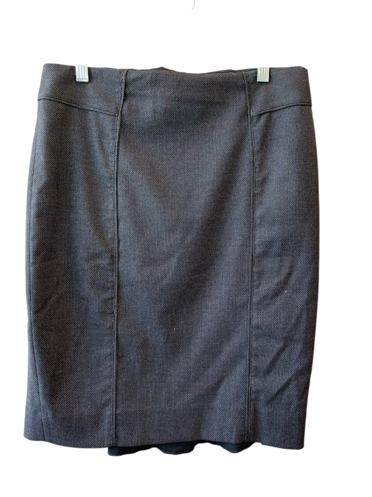 WHITE HOUSE BLACK MARKET  6 SKIRT W