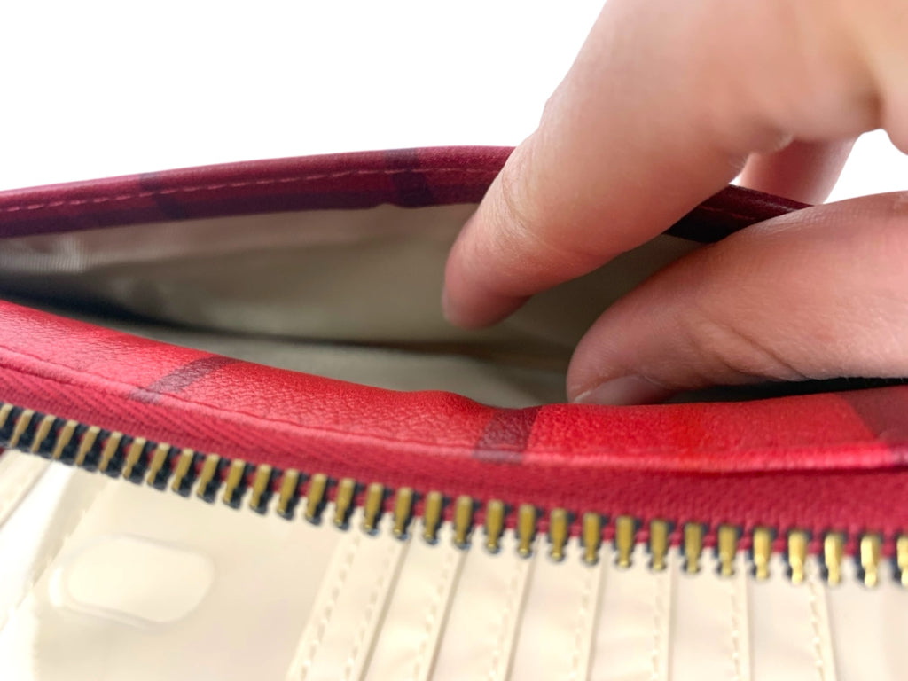 medium WRISTLET