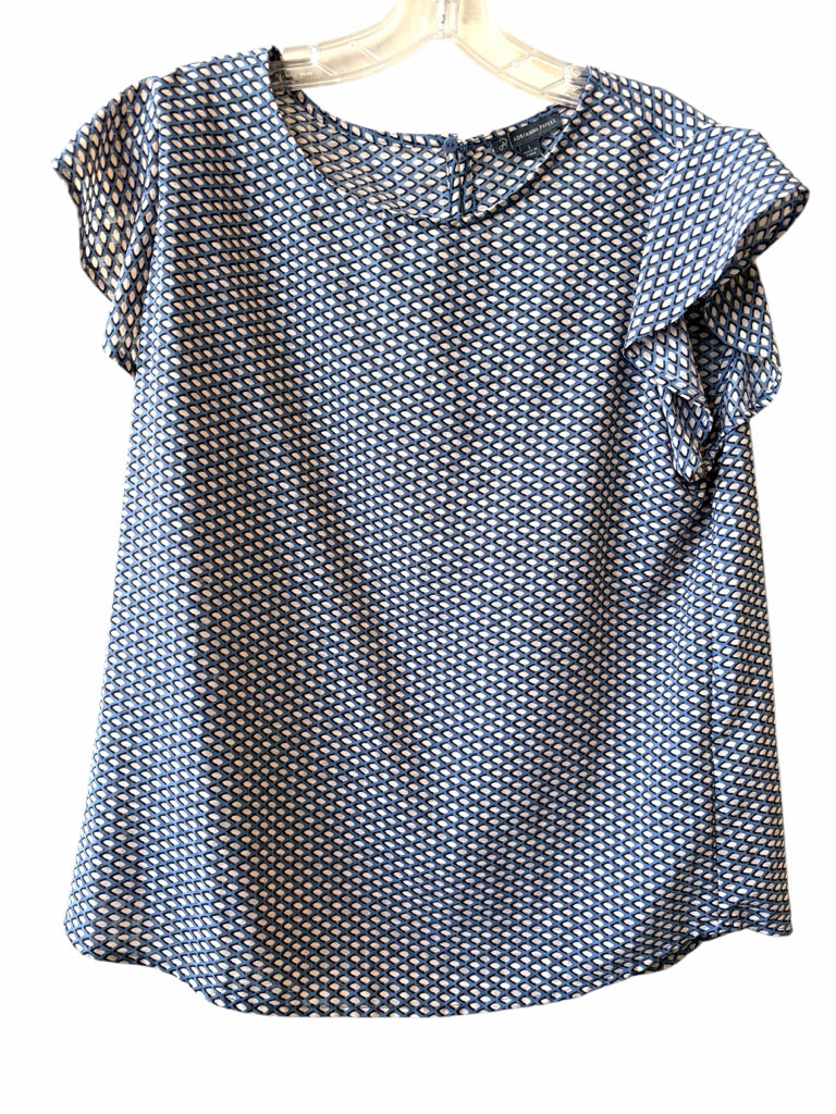 ADRIANNA PAPELL Size large TOP  W