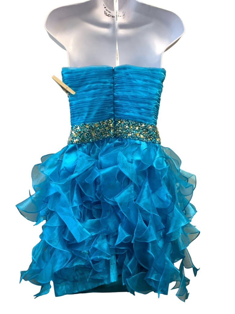 SHERRI HILL  2 FORMAL W