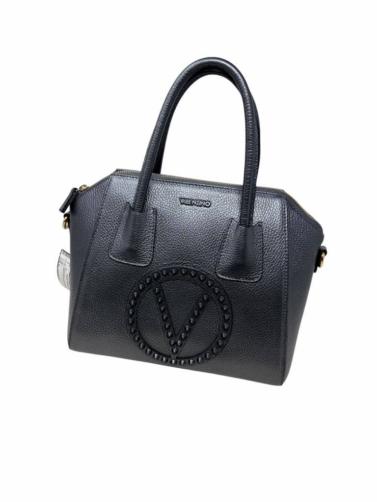 VALENTINO Size medium PURSE W
