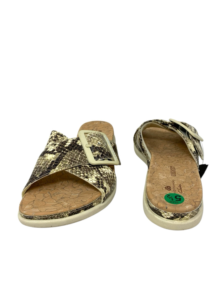 CLARKS  5.5 SLIDE W
