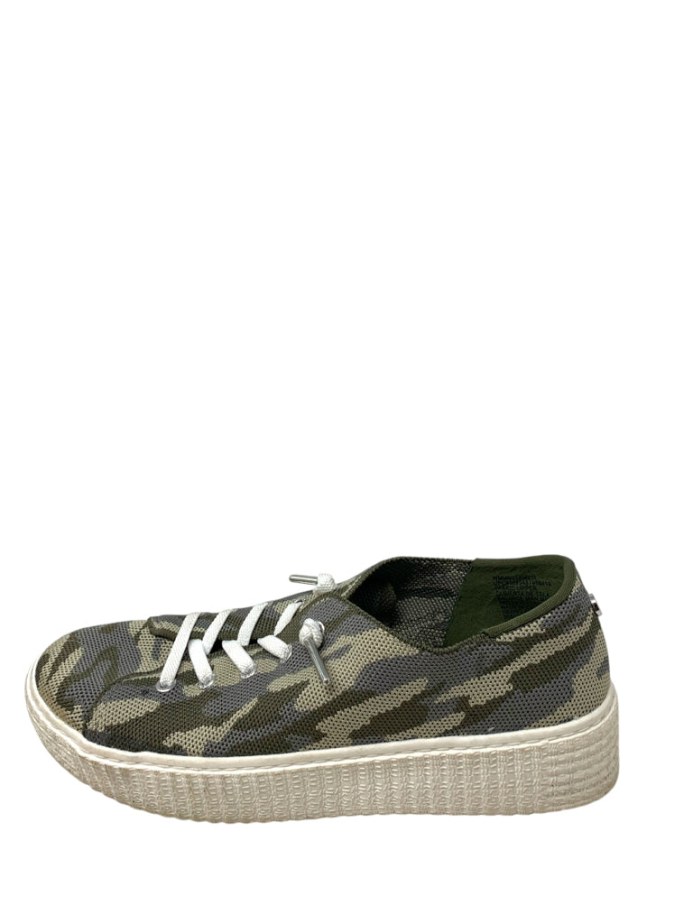 MADDEN NYC  8 SNEAKERS W