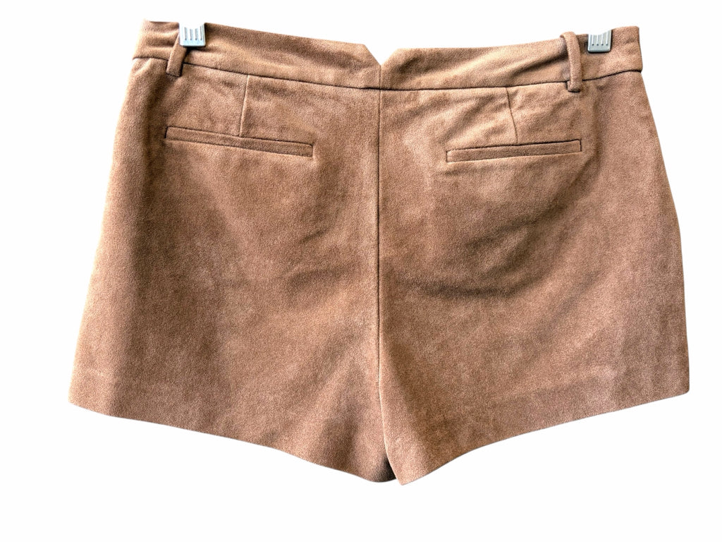 BCBG Size 4 SHORT W
