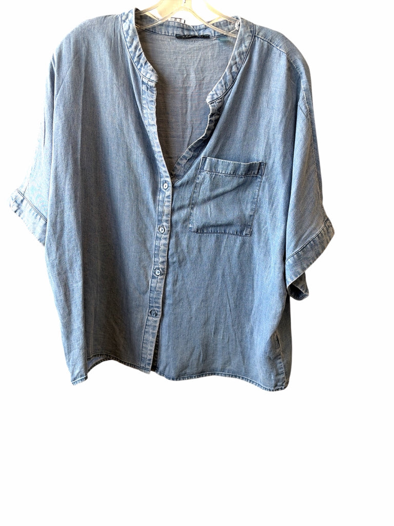 TAHARI Size large BLOUSE W