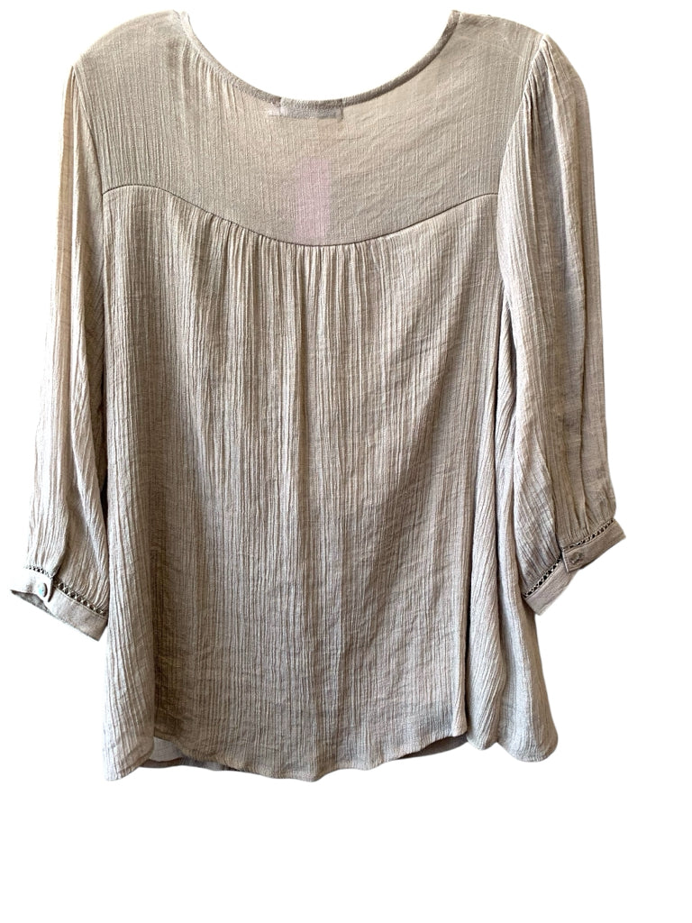 FIGUEROA & FLOWER  small TOP  W