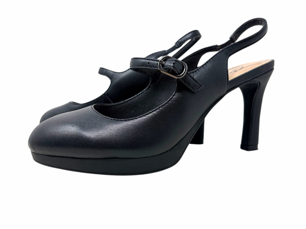 CLARKS Size 8 HEEL W