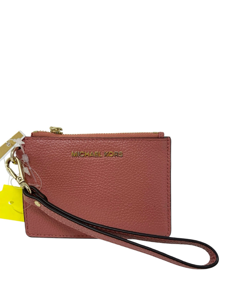 MICHAEL KORS  small WRISTLET