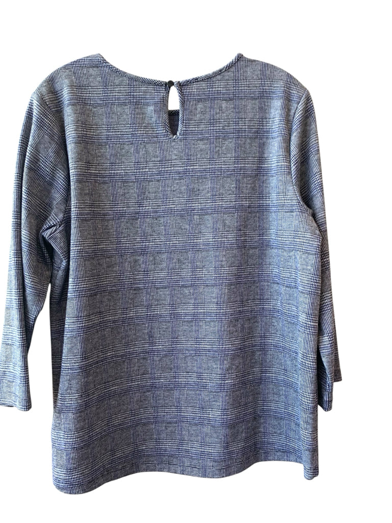 VAN HEUSEN  large TOPW