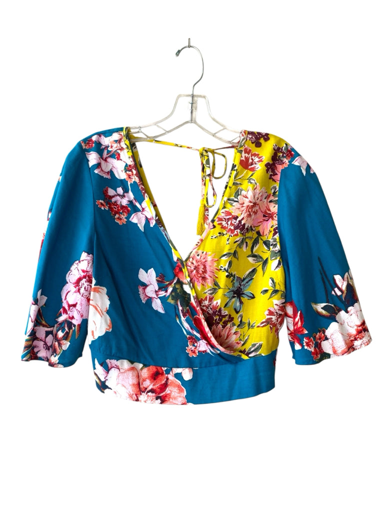 BAND OF GYPSIES  medium TOP  W