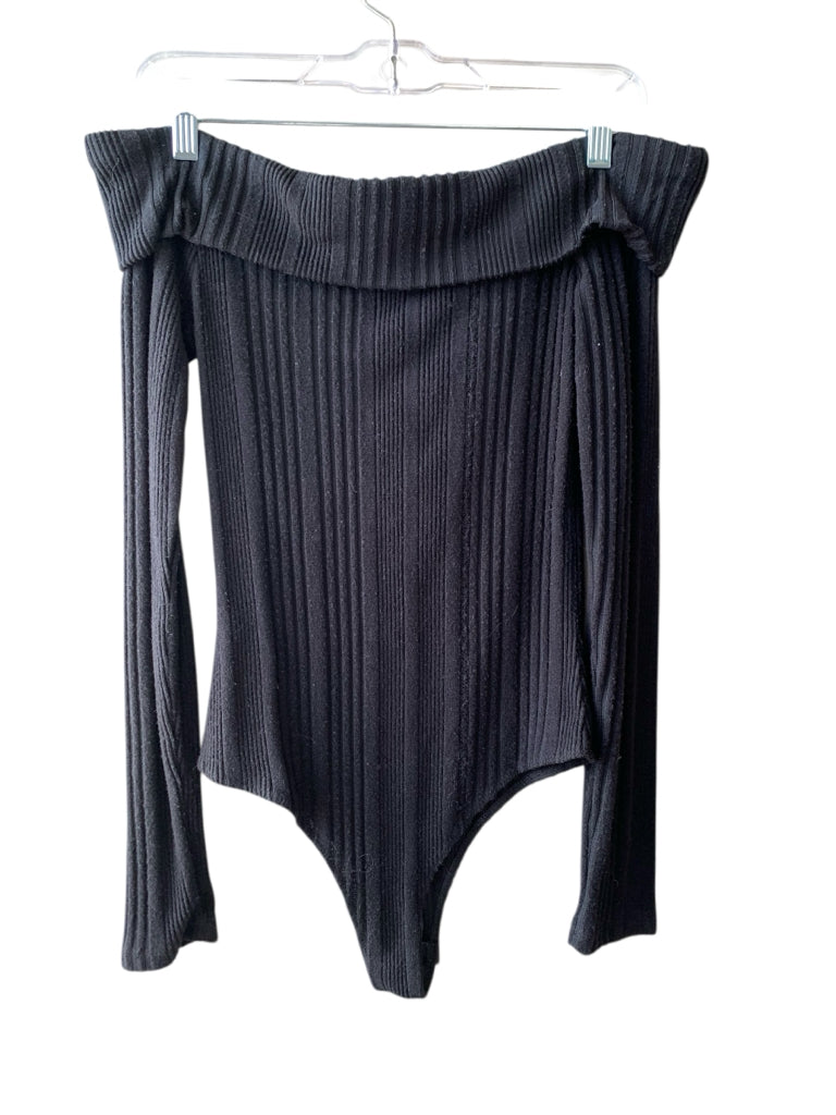 CHARLOTTE RUSSE  medium BODYSUIT W