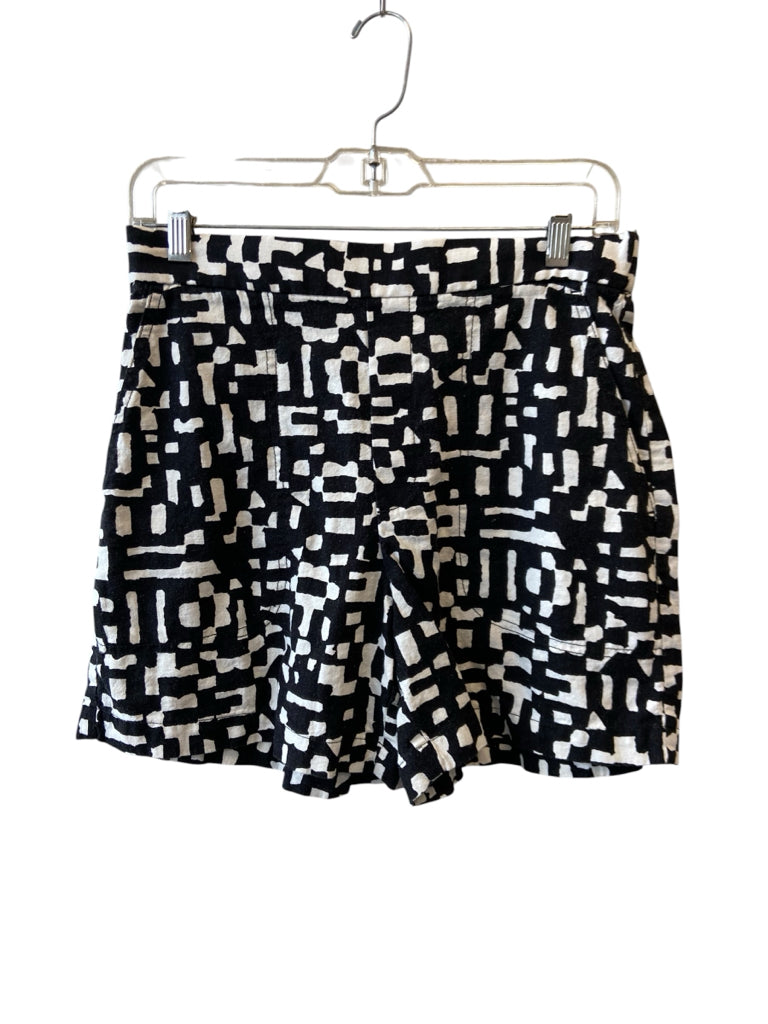 BANANA REPUBLIC Size small SHORT W