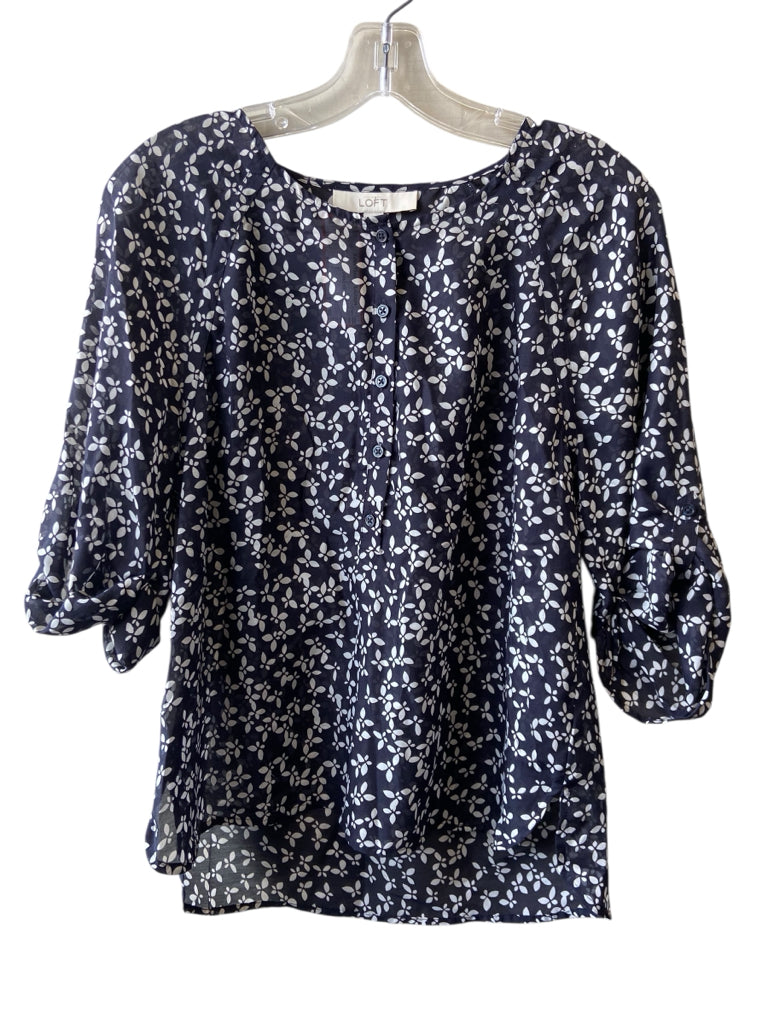 AT LOFT Size small TOP  W