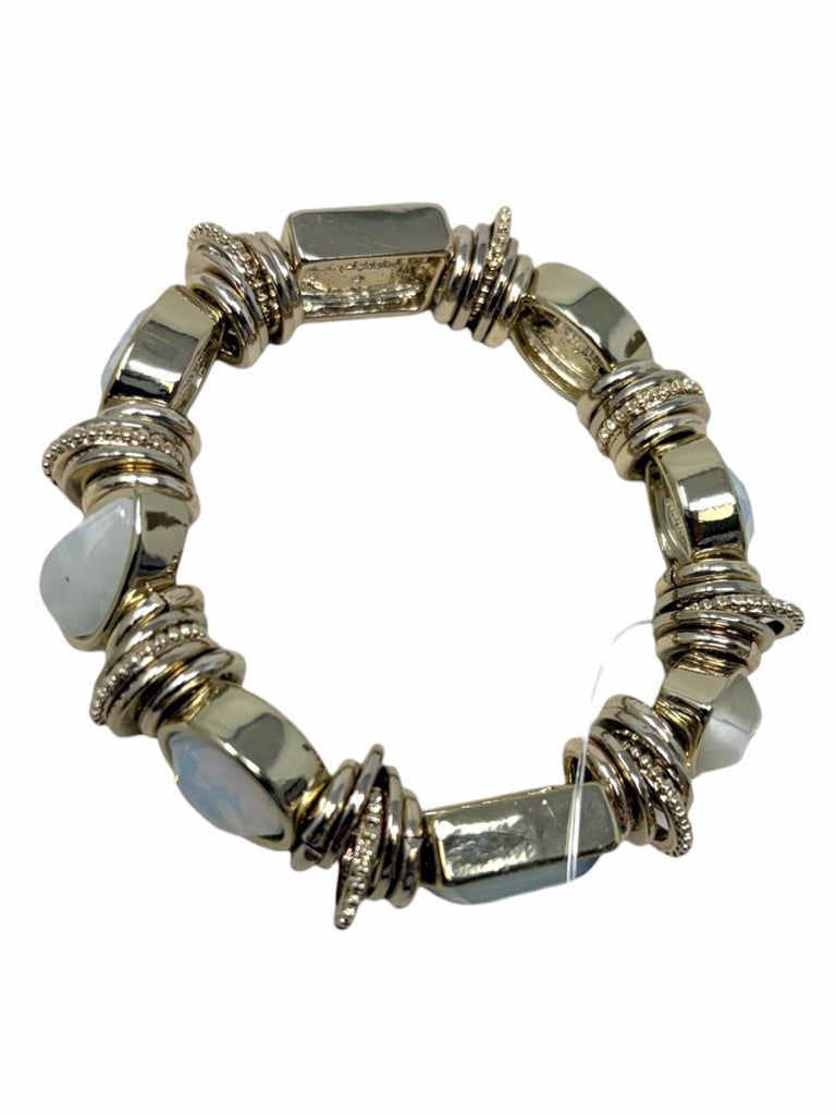STELLA & DOT Size OSFM BRACELET