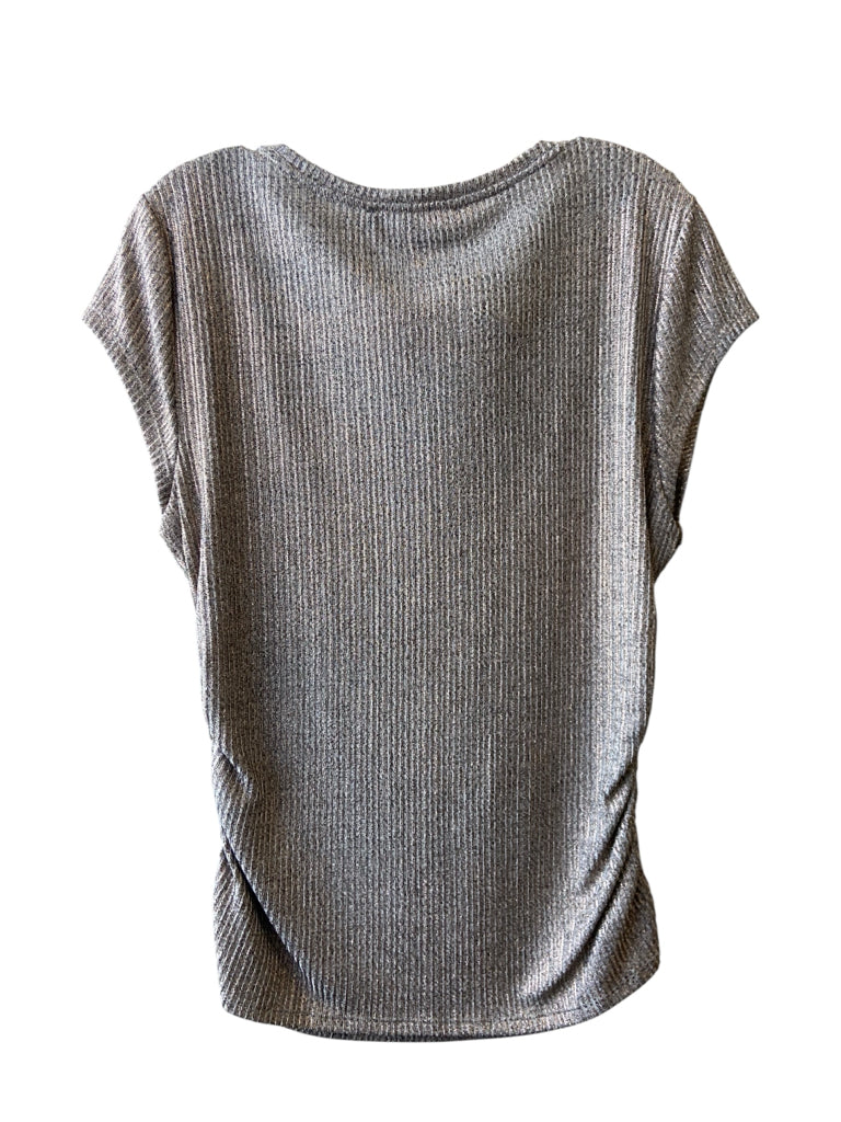 WHITE HOUSE BLACK MARKET Size large TOP W
