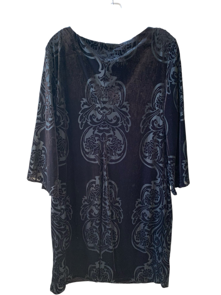 RONNI NICOLE  16 DRESS W