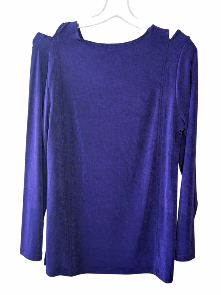 CHICO'S Size medium TOP  W