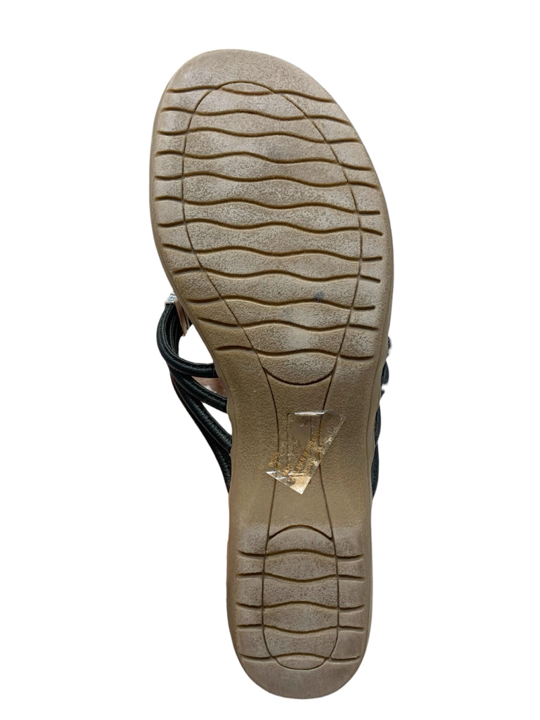 CLOUD WALKERS  9 FLIPFLOP W