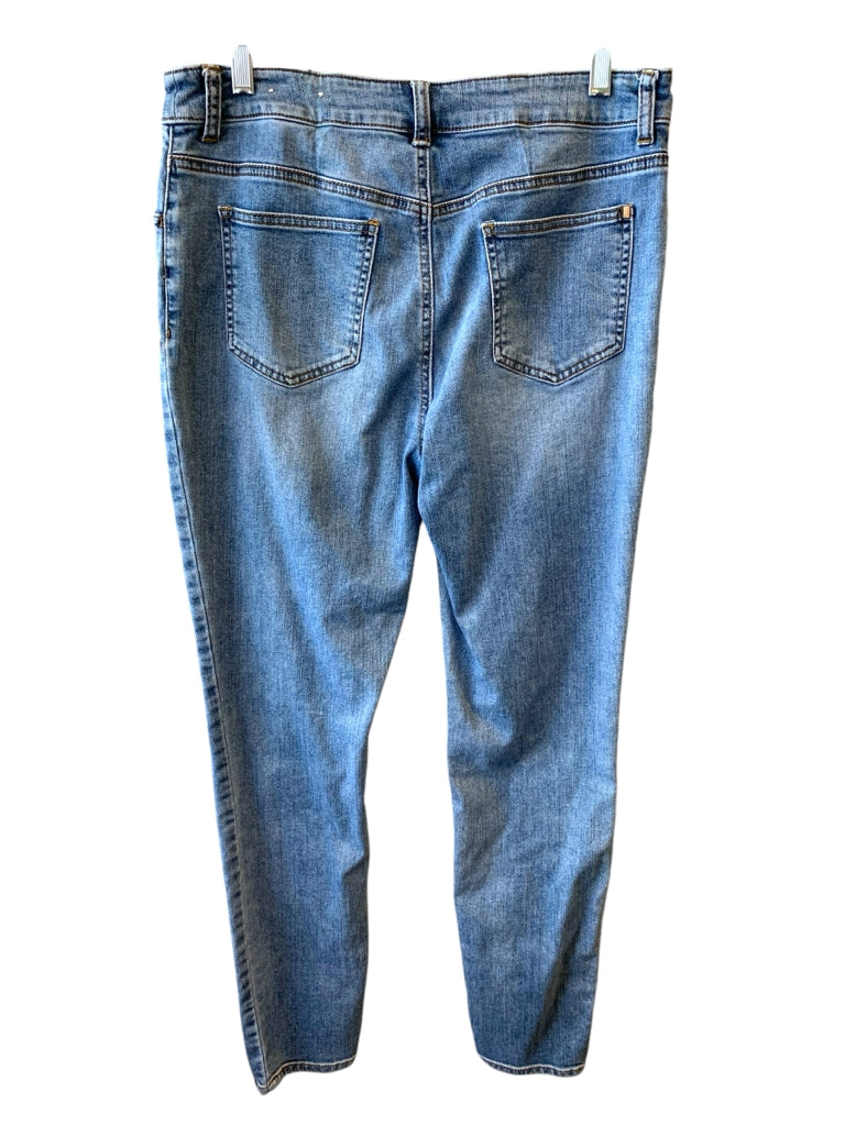 CHICO'S  8 JEANS W