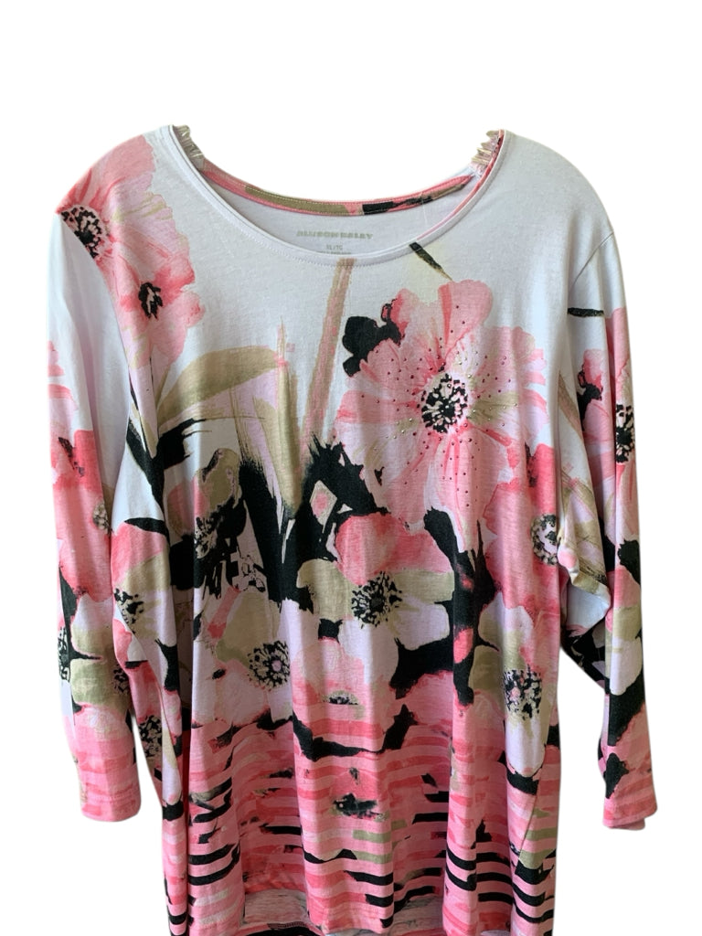 ALLISON DALEY  xL TOPW