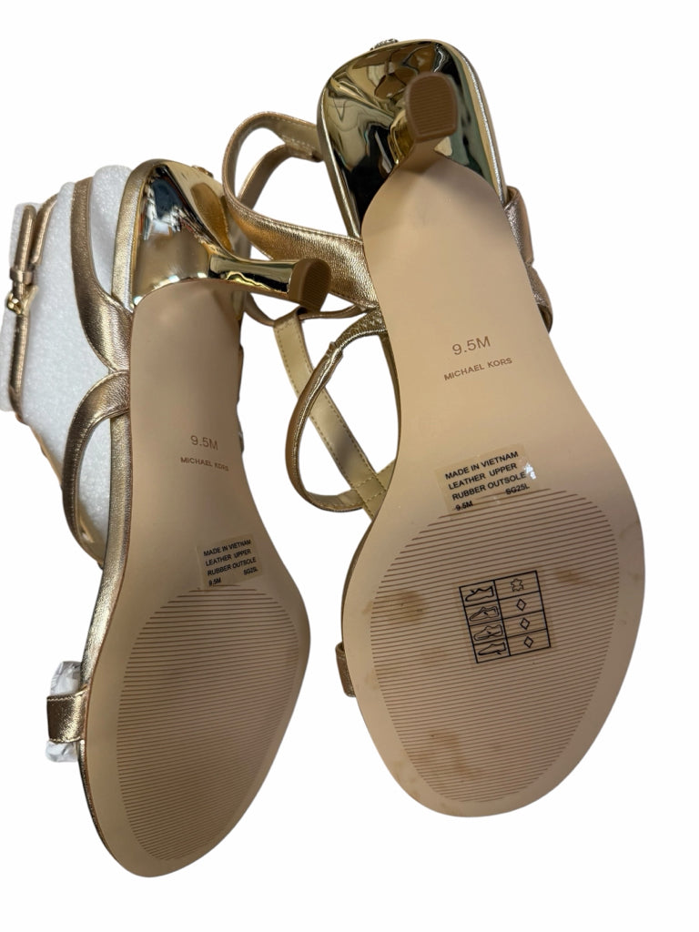 MICHAEL KORS Size 9.5 HEEL W