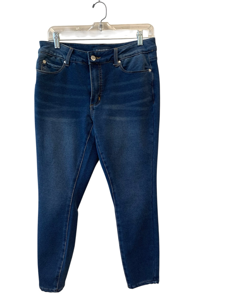 TAHARI Size 6P JEANS W